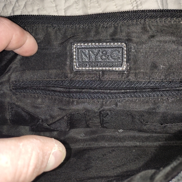 Purse - Picture 2 of 2